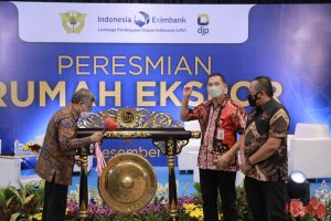 Read more about the article Dukung UMKM untuk Ekspor, Tiga Institusi Resmikan Rumah Ekspor Solo