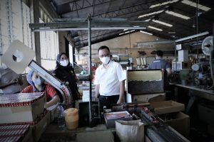Read more about the article Customs Visit Customer ke Pabrik Rokok Penyumbang Cukai di Karanganyar